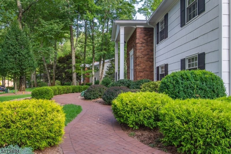 Shongum - Residential