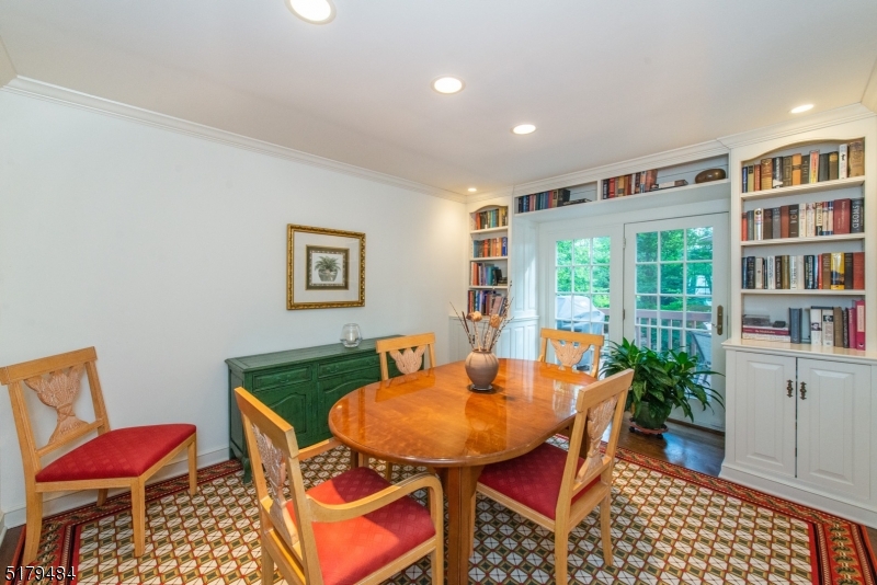 Shongum - Residential