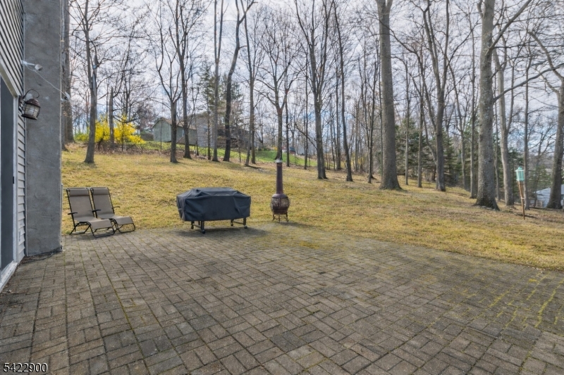 Barry Lakes - Residential