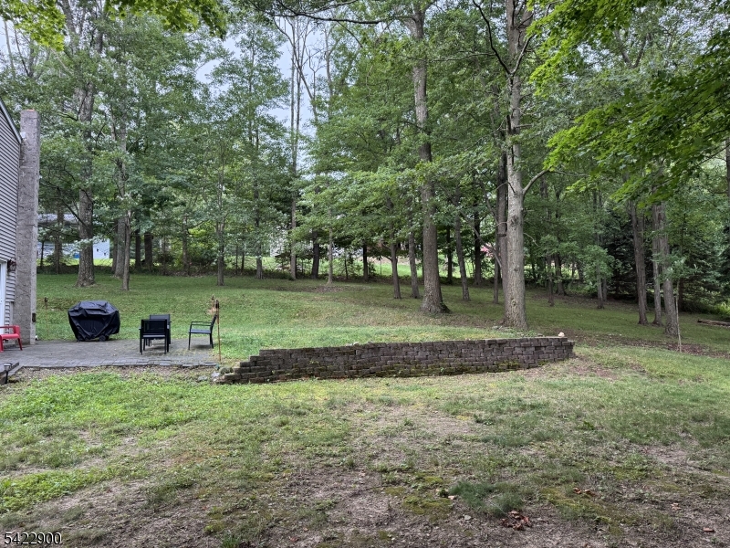 Barry Lakes - Residential