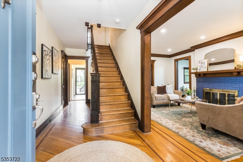 716 Prospect St