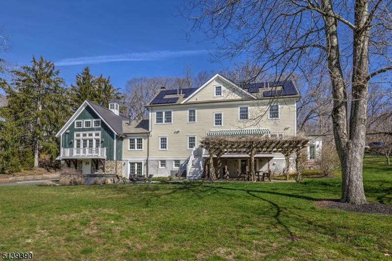 Close to Town - Residential