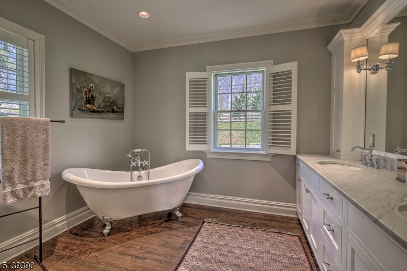 Close to Town - Residential