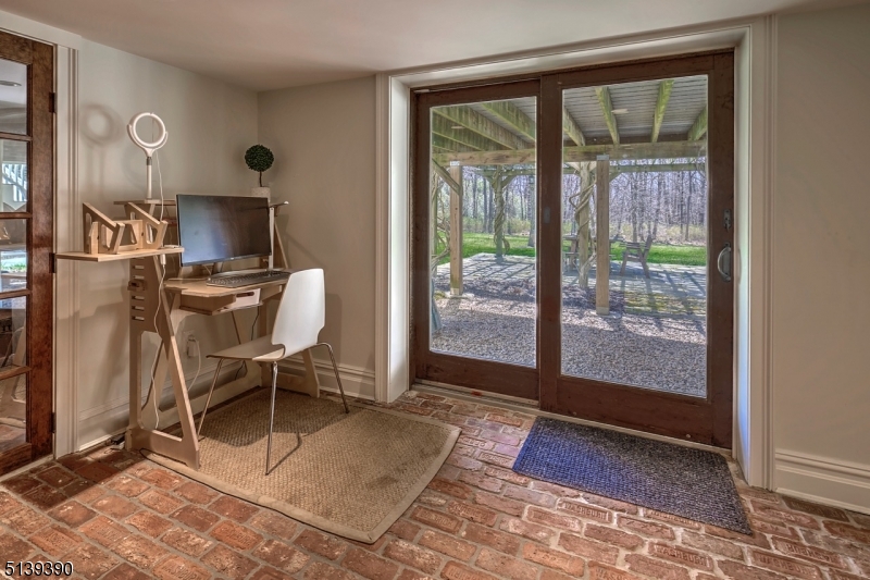 Close to Town - Residential