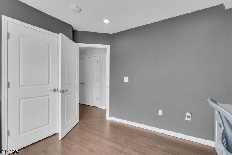 Panther Valley - Residential