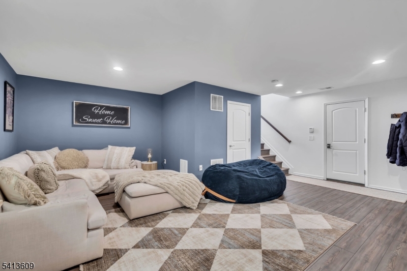 Panther Valley - Residential