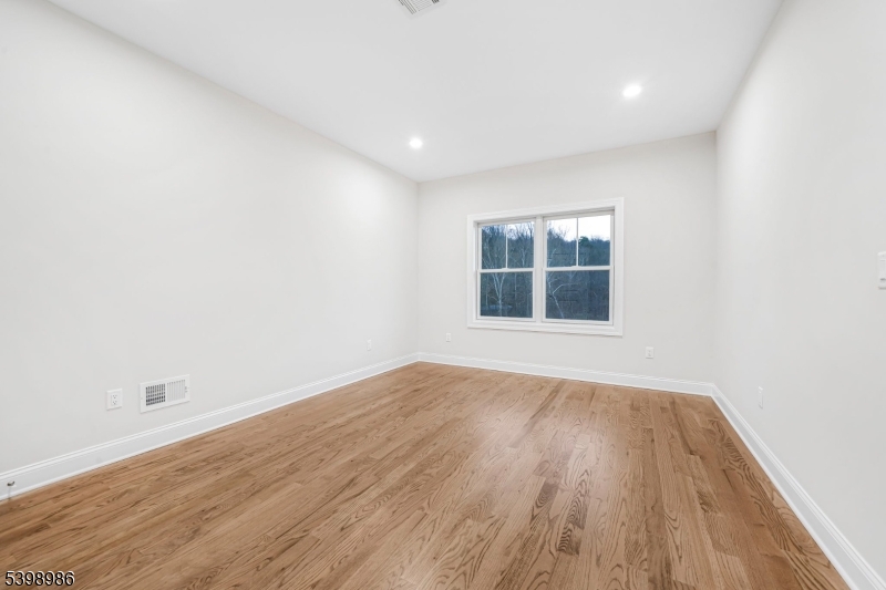 Knoll Edge - Residential