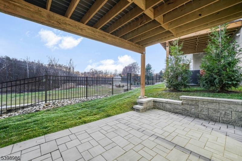 Knoll Edge - Residential