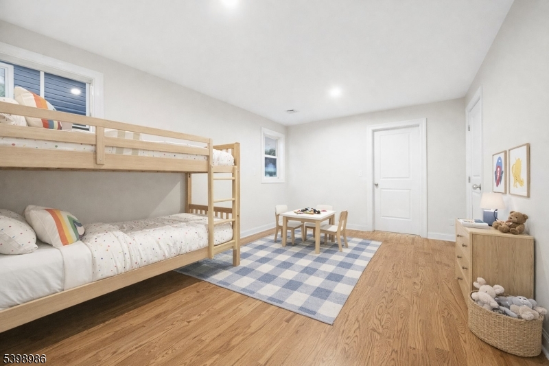 Knoll Edge - Residential