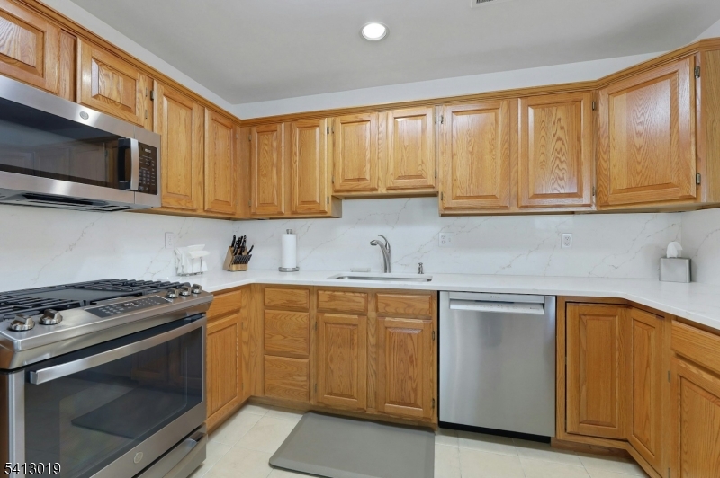 Stonebridge at Wayne - Residential