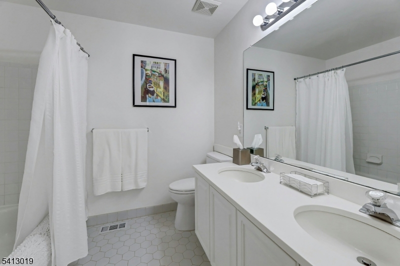 Stonebridge at Wayne - Residential