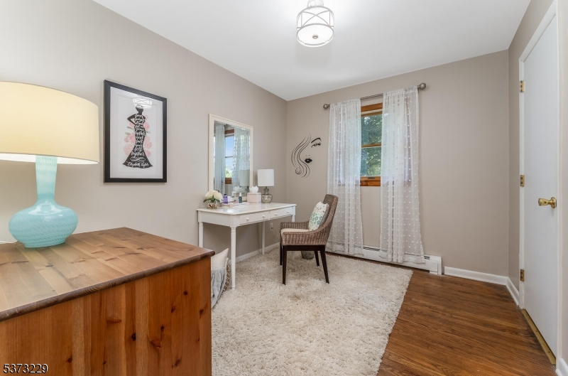 Washington Twp., New Jersey 07882, United States, 3 Bedrooms Bedrooms, ,2 BathroomsBathrooms,Residential,Active,179330