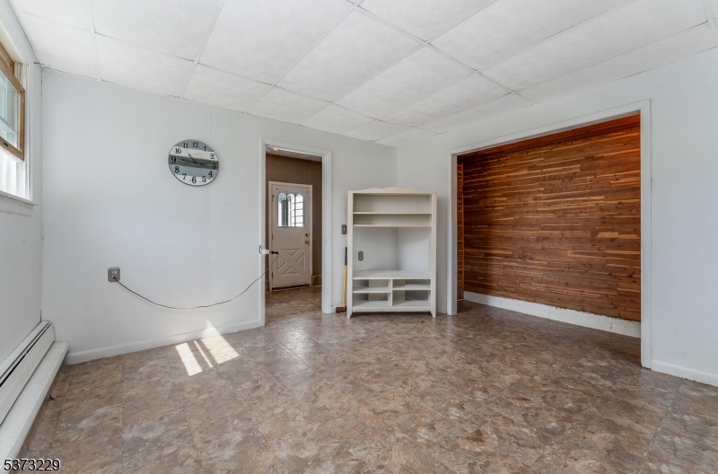 Washington Twp., New Jersey 07882, United States, 3 Bedrooms Bedrooms, ,2 BathroomsBathrooms,Residential,Active,179330