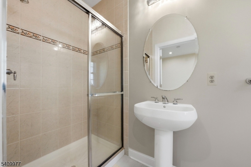 Montville Acres lI - Residential