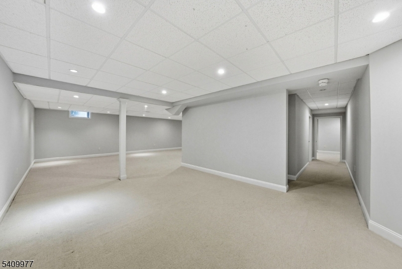 Montville Acres lI - Residential