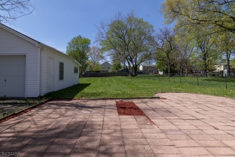 Bradley Gardens - Residential