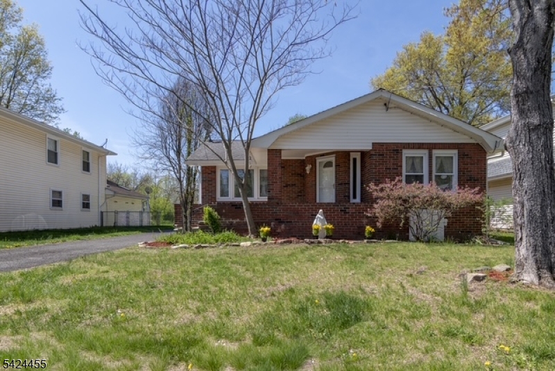 Bradley Gardens - Residential