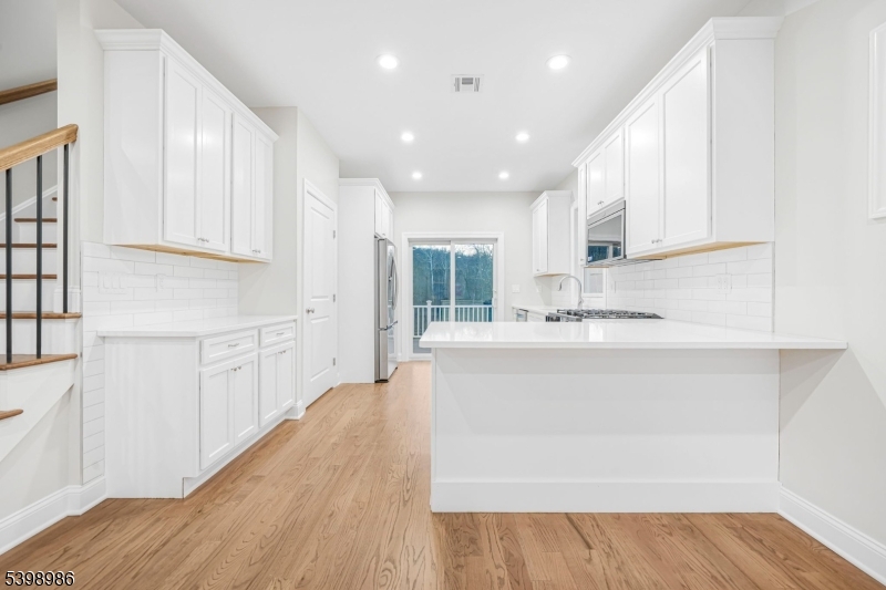 Knoll Edge - Residential