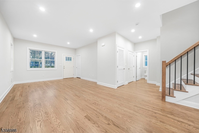 Knoll Edge - Residential