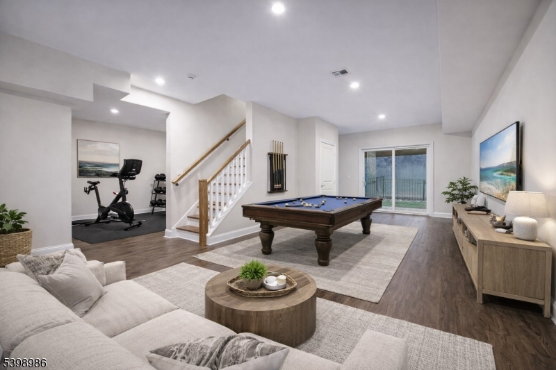 Knoll Edge - Residential