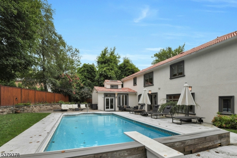 Baltusrol - Residential