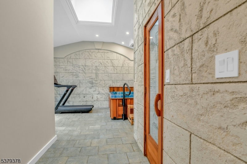 Baltusrol - Residential