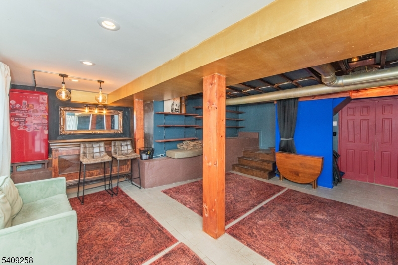 WILDWOOD SHORES - Residential