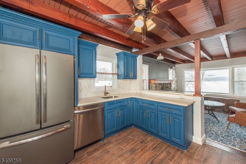 WILDWOOD SHORES - Residential