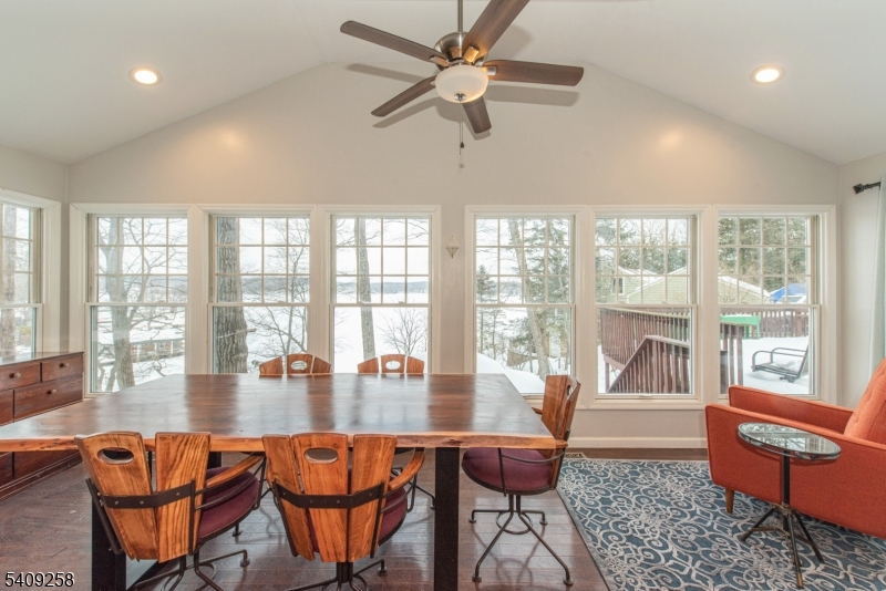 WILDWOOD SHORES - Residential