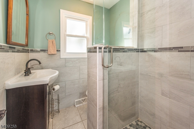 WILDWOOD SHORES - Residential