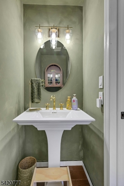 Chelsea Village - Residential