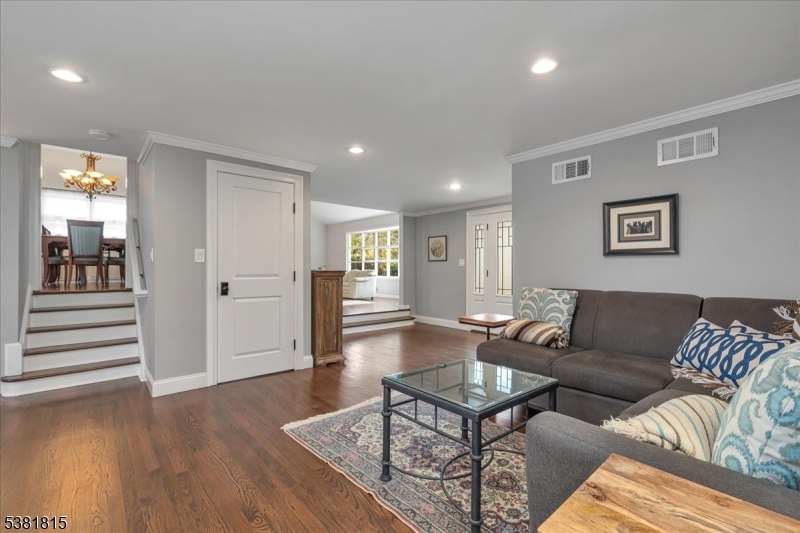 Murray Hill - Residential