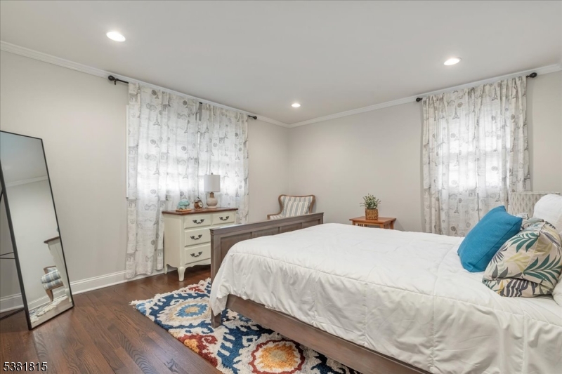 Murray Hill - Residential