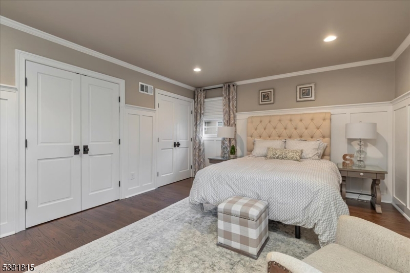 Murray Hill - Residential