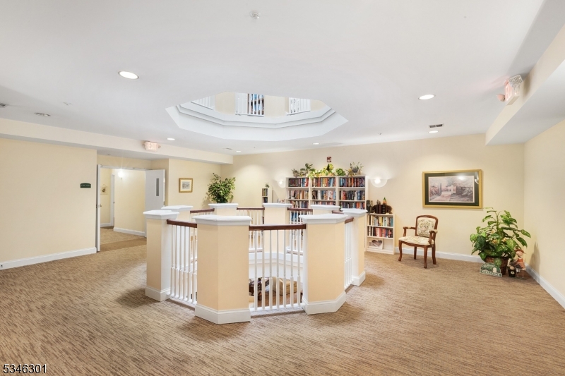 1208 Clinton Ln 1208
