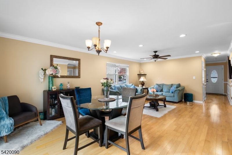 Maple Mead Area - Residential