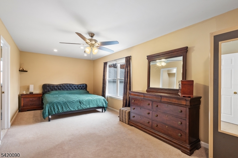 Maple Mead Area - Residential