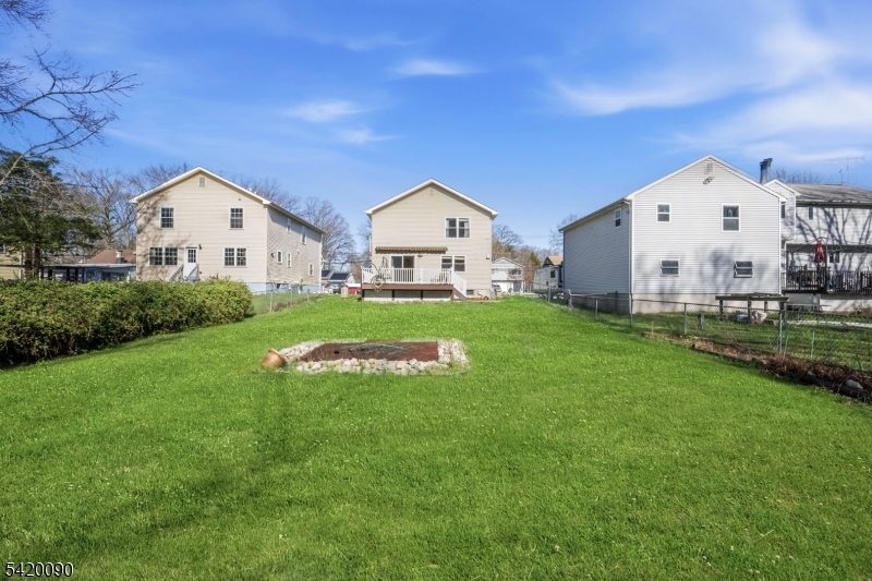 Maple Mead Area - Residential