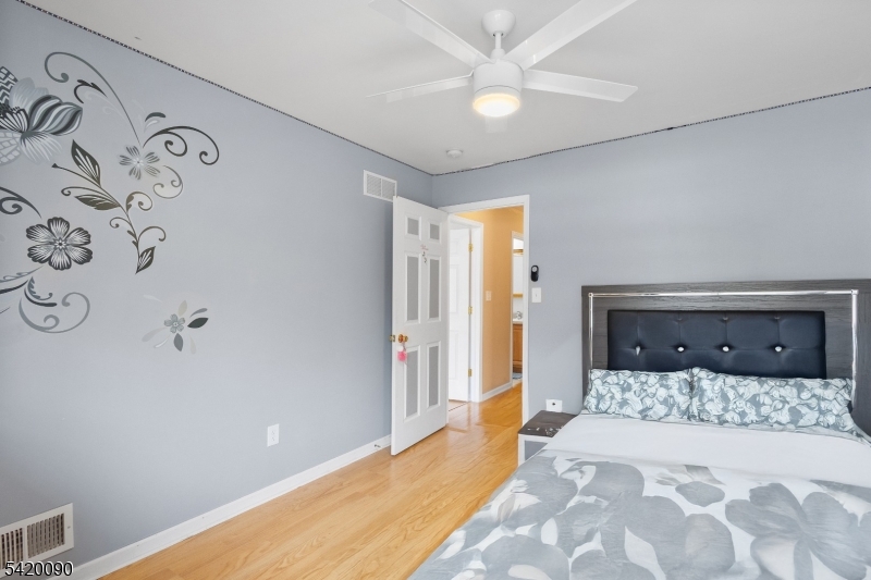 Maple Mead Area - Residential