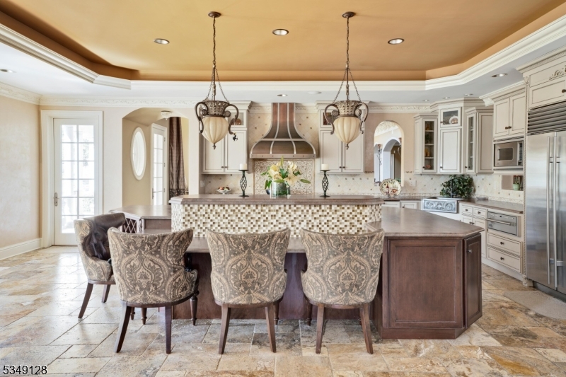 RICKLAND ESTATES - Residential