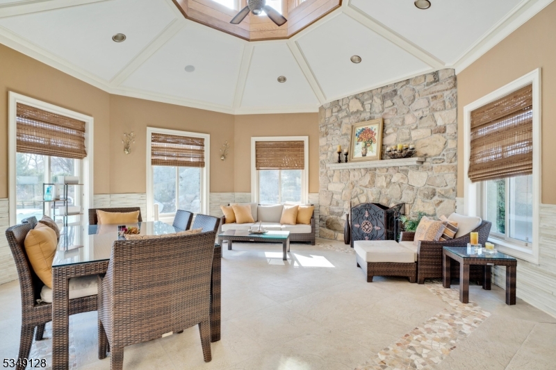 RICKLAND ESTATES - Residential