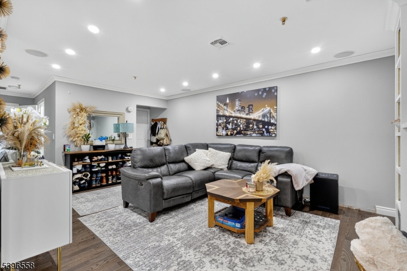 Scenic Hill - Residential