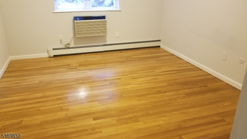 Mountain Club - Residential Lease