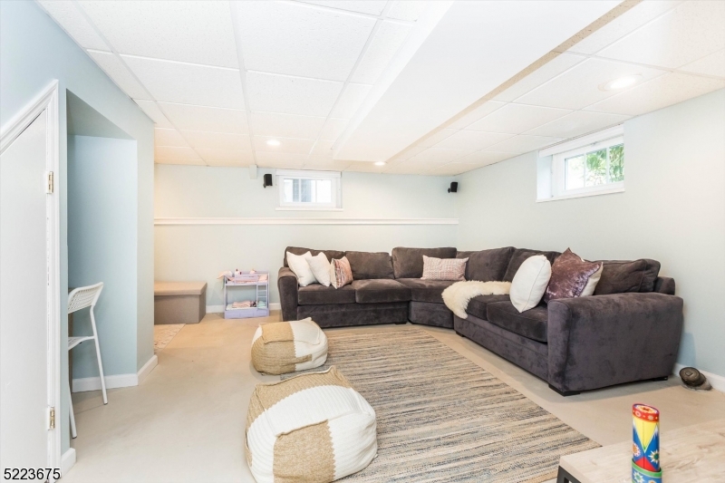 Yantacaw Park - Residential