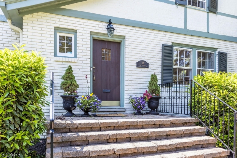 Yantacaw Park - Residential