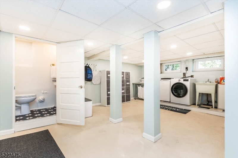 Yantacaw Park - Residential