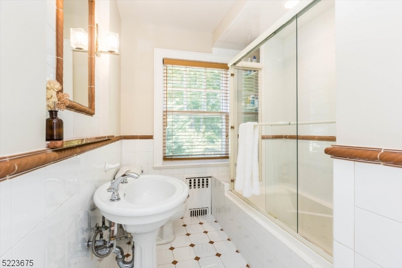 Yantacaw Park - Residential