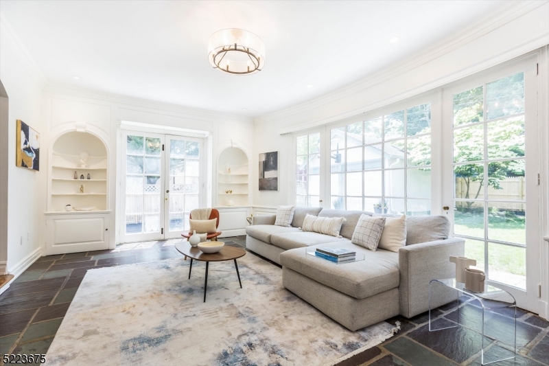 Yantacaw Park - Residential