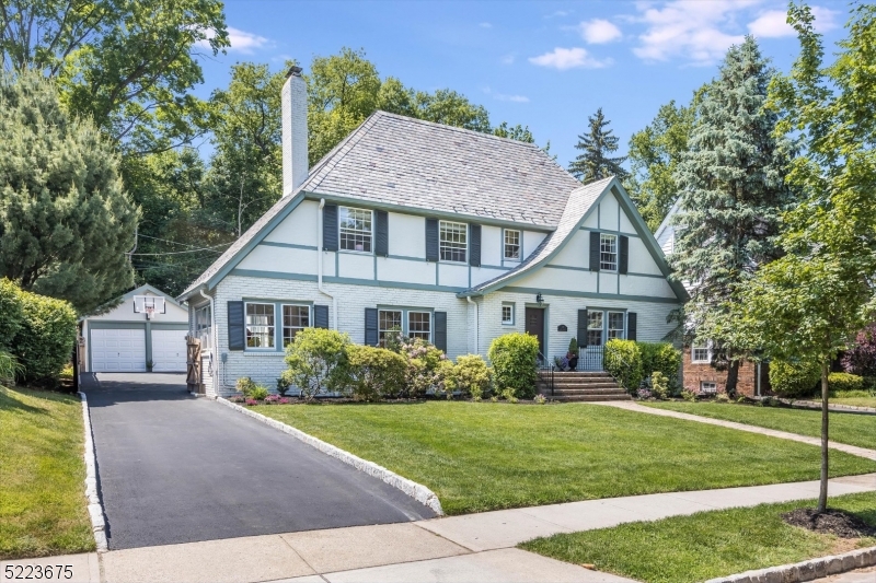 Yantacaw Park - Residential