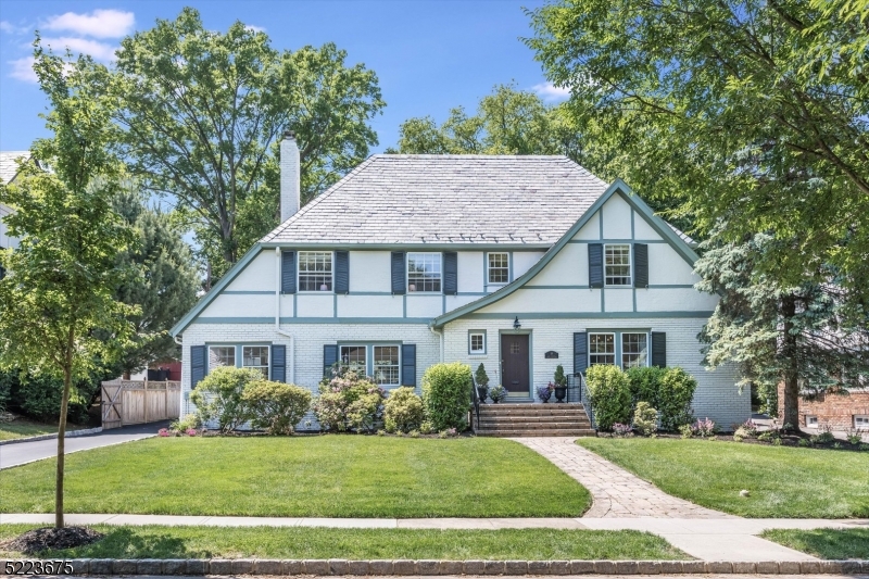 Yantacaw Park - Residential